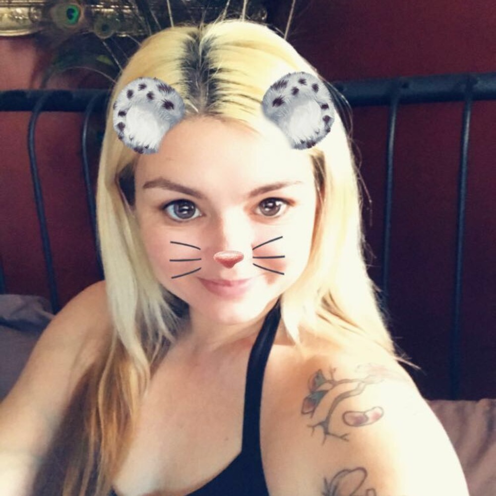 Meet your Posher, Catherine